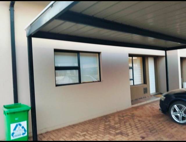 2 BEDROOM PROPERTY TO RENT IN CHROOM PARK